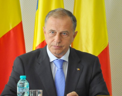 Constanteanca Ramona Manescu si sotul ei i-au donat lui Geoana 14.000 euro! Constanteanca Ramona Manescu si sotul ei i-au donat lui Geoana 14.000 euro!